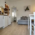 Sea & Sun Apartment *