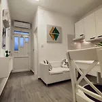 Sea & Sun Apartment *