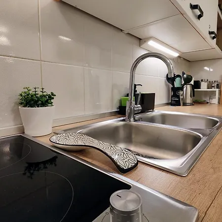 Sea & Sun Apartment *